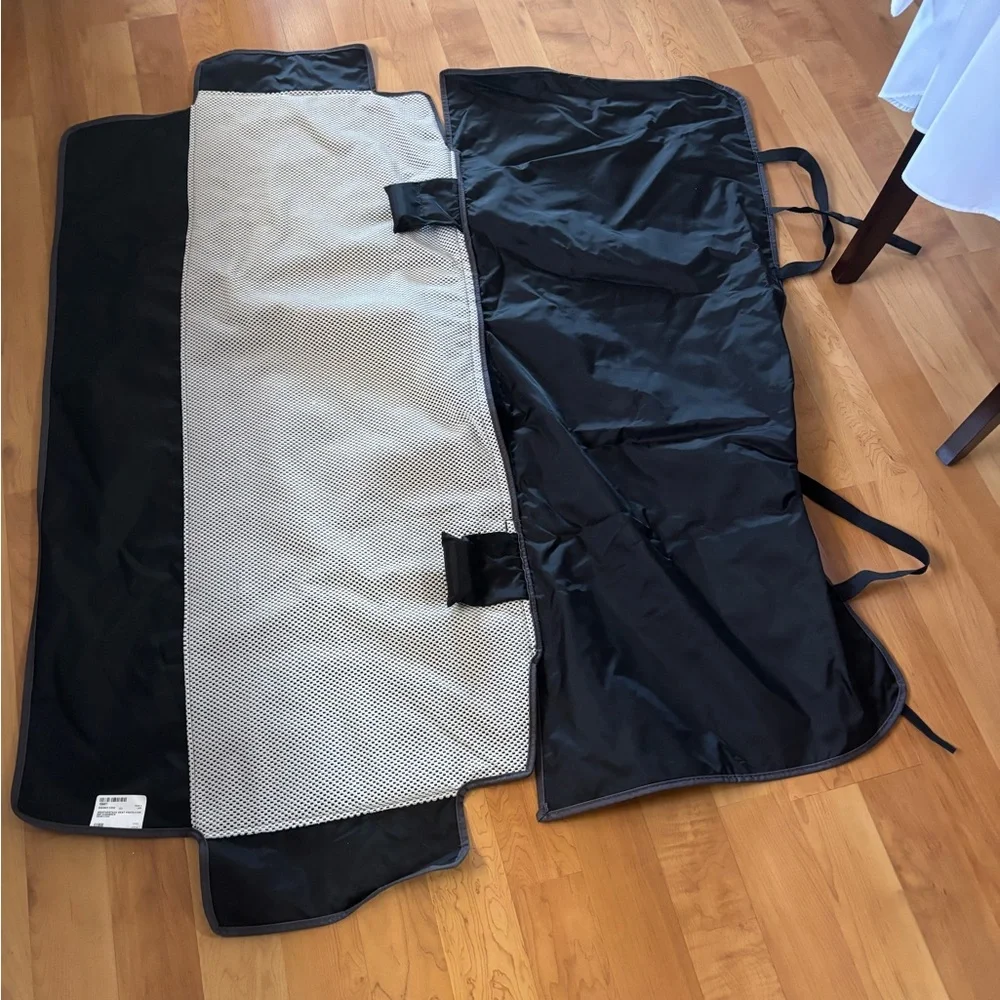 Black and Cream Dog Car Seat Cover